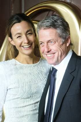 Bilder des Jahres 2023, Entertainment 11 November Entertainment Themen der Woche KW48 Entertainment Bilder des Tages World Premiere of Wonka at the Royal Festival Hall Anna Elisabet Eberstein and Hugh Grant photographed arriving at the World Premiere of Wonka held at Royal Festival Hall in London, UK on 28 November 2023., Credit:Julie Edwards Avalon UK, Southbank, London, Royal Festival Hall  Copyright: xJuliexEdwardsx xAvalonx 0825041712