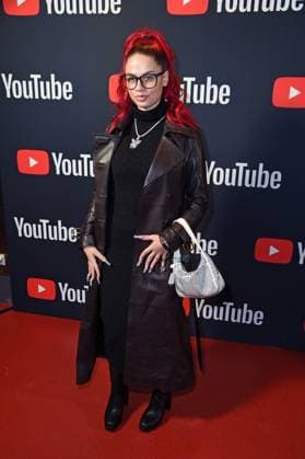 Badmomzjay - YOUTUBE MUSIC AWARDS Dinner im Restaurant Grill Royal in Berlin am 28.11.2023