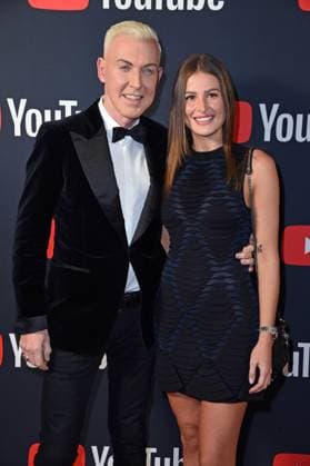 H.P. Baxxter mit Freundin Sara Bakhsh - YOUTUBE MUSIC AWARDS Dinner im Restaurant Grill Royal in Berlin am 28.11.2023