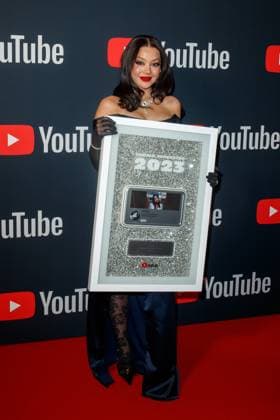 YouTube Music Artist Dinner Award 2023 Ayliva (Elif Akar) beim YouTube Music Artist Dinner Award 2023 im Grill Royal am 28.11.2023 in Berlin. Copyright: xEventpressxKochanx