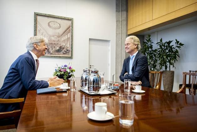 News Themen der Woche KW48 THE HAGUE - Party leader Geert Wilders (PVV) during a conversation with scout Ronald Plasterk. Plasterk has invited all party chairmen for an interview. The cabinet formation was already delayed because the first scout, Gom van Strien, turned out to be entangled in a fraud case. ANP KOEN VAN WEEL netherlands out - belgium out  Copyright: xx x485009691x originalFilename: 485009691.jpg
