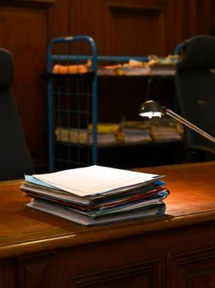 Justiz, Symbolfotos Lawsuit Yannick F. 29 11 23 BRUSSELS, BELGIUM - NOVEMBER 29 :Yannick F on trial for raping a student on the Plaine campus in Ixelles in December 2022 - Yannick F., a 25-year-old man, is on trial for raping a 21-year-old student on December 28, 2022, on a campus of the Université Libre de Bruxelles (ULB) in Ixelles. The prosecutor has requested a sentence of 12 years in prison, as well as five years at the disposal of the tribunal de l application des peines (TAP). 29, 2023 in Brussels, Belgium, 29 11 23 Brussels Belgium  Copyright: xPhilipxReynaersx