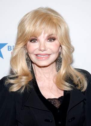 BEVERLY HILLS, CA 0 NOVEMBER 28: Loni Anderson at Gift Of A Lifetime Red Carpet Event at The Melbourne in Beverly Hills, California on November 28, 2023. Copyright: xFayexSadoux