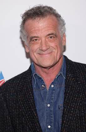 BEVERLY HILLS, CA 0 NOVEMBER 28: Bruce Thomas at Gift Of A Lifetime Red Carpet Event at The Melbourne in Beverly Hills, California on November 28, 2023. Copyright: xFayexSadoux