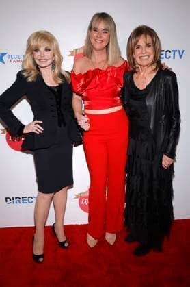 BEVERLY HILLS, CA 0 NOVEMBER 28: Loni Anderson, Christie Will Wolf, Linda Gray at Gift Of A Lifetime Red Carpet Event at The Melbourne in Beverly Hills, California on November 28, 2023. Copyright: xFayexSadoux