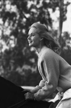 Film Marnie Actress Tippi Hedren riding a horse for a film scene Virginia USA  Copyright: xLeoxFuchsx 0846x Tippi Hedren (Marnie) ridn