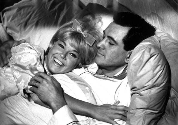 Film Send Me No Flowers Actor Rock Hudson and actress Doris Day in a scene of the film Los Angeles, CA USA  Copyright: xLeoxFuchsx R0098-Day-Hudson-SMNF