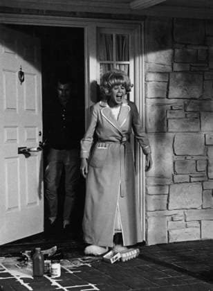 Film Send Me No Flowers Actress Doris Day in a scene of the film Los Angeles, CA USA  Copyright: xLeoxFuchsx R0356-Day-SMNF