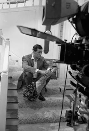 Film Send Me No Flowers Actor Rock Hudson at the set of the film during a break Los Angeles, CA USA  Copyright: xLeoxFuchsx R0552-Hudson-SMNF