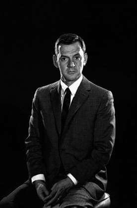 Film Send Me No Flowers Actor Tony Randall poses for a series of goofy portraits to promote the film Los Angeles, CA USA  Copyright: xLeoxFuchsx R0555-Randall-SMNF
