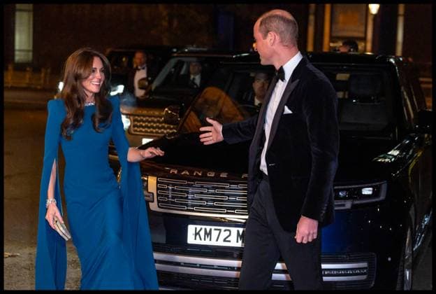 30 11 2023. London, United Kingdom. The Royal Variety Performance. Royal Albert Hall. The Prince and Princess of Wales attend the Royal Variety Performance at the Royal Albert Hall, together with The Crown Princess of Sweden and Prince Daniel.  Copyright: xAndrewxParsonsx xParsonsxMediax PAR-8565-0050