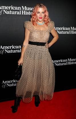November 30, 2023, New York, New York, USA: Actress BUSY PHILIPS seen at the red carpet arrivals for 2023 American Museum of Natural HistoryÃ¢â‚¬â ¢s annual Ã¢â‚¬ËœThe Museum GalaÃ¢â‚¬â ¢ event. New York USA - ZUMAk03_ 20231130_zaf_k03_062 Copyright: xNancyxKaszermanx