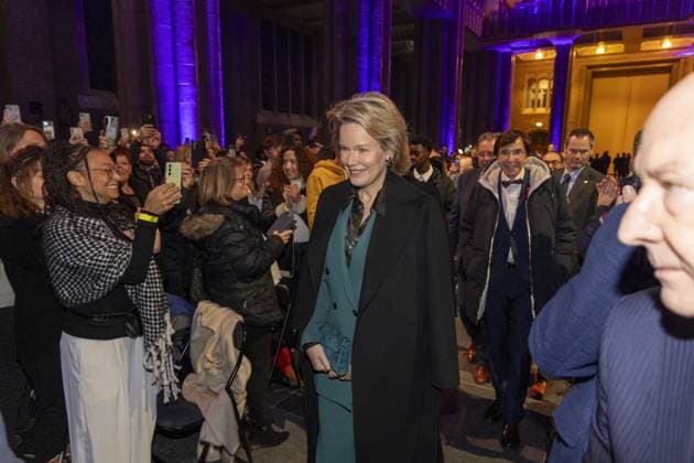 Entertainment Themen der Woche KW48 Entertainment Bilder des Tages Königin Mathilde von Belgien besucht Veranstaltung in Brüssel items a royal visit to the Invisible Youth European Summit (I-YES) organized by Une etoile, un destin , at the at the National Basilica of the Sacred Heart (Basilique Nationale du Sacre-Coeur de Bruxelles - Nationale Basiliek van het Heilig Hart), in Koekelberg, Brussels, Friday 01 December 2023. This summit wants to draw attention to the most vulnerable young people; young people who do not get opportunities or feel disadvantaged. More than 1,000 young people between 15 and 21 years old come together in Brussels to debate fundamental issues such as poverty, bullying at school, inclusion and the fight against discrimination, international solidarity and the climate. The aim is to encourage dialogue, reflection and the formulation of a comm  NICOLASxMAETERLINCK 81260535