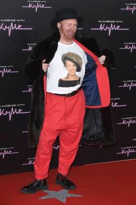 Leigh Francis bei der Ankunft zum Konzert An Audience with Kylie in der Royal Albert Hall. London, 01.12.2023