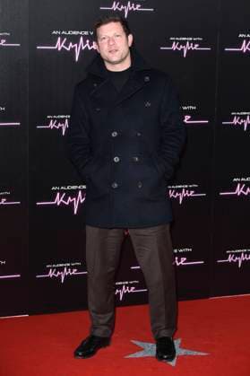 Dermot O Leary bei der Ankunft zum Konzert An Audience with Kylie in der Royal Albert Hall. London, 01.12.2023