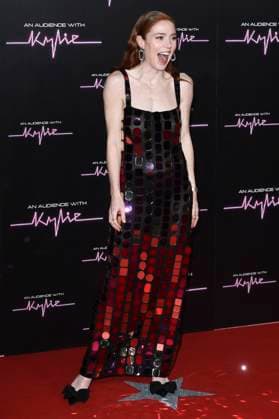 Angela Scanlon bei der Ankunft zum Konzert An Audience with Kylie in der Royal Albert Hall. London, 01.12.2023