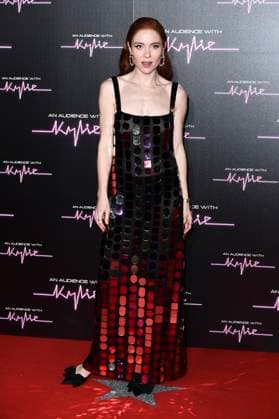 Angela Scanlon bei der Ankunft zum Konzert An Audience with Kylie in der Royal Albert Hall. London, 01.12.2023