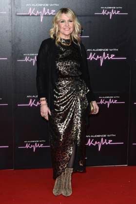 Ashley Jensen bei der Ankunft zum Konzert An Audience with Kylie in der Royal Albert Hall. London, 01.12.2023
