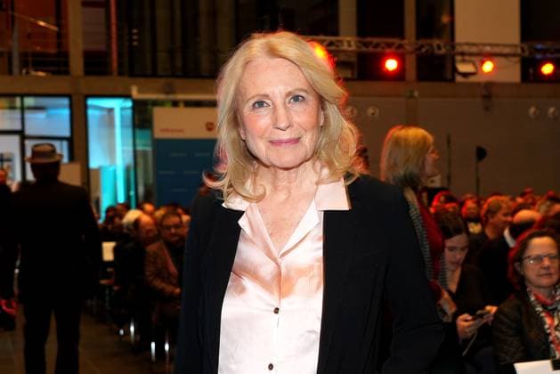 Maren Kroymann bei der Daffne Verleihung von der Deutschen Akademie fuer Fernsehen am 2.12.2023 in Berlin Daffne Verleihung 2023 in Berlin