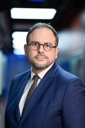 Aurelien Rousseau On Dimanche En Politique - Paris French Minister of Health and Prevention Aurelien Rousseau posing for pictures ahead of an interview for Dimanche En Politique on France 3 channel in Paris, France on December 03, 2023, in Paris, France. Photo by Stephane Le Tellec ABACAPRESS.COM Paris France  Copyright: xLexTellecxStephane ABACAx