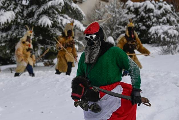 News Themen der Woche KW49 News Bilder des Tages Three days people could meet Lucifer, also Angels and Nicholas during the Tradition celebration of St. Nicholas falls around the eve of St. Nicholas Day (on December 5) in Lidecko, Czech Republic, December 4, 2023. (CTKxPhoto DaliborxGluck) CTKPhotoP2023120403825  CTKPhotoP2023120403825
