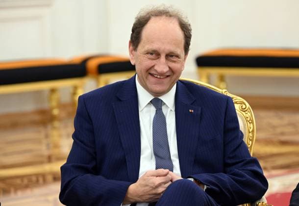 Russia Putin Ambassadors 8574879 04.12.2023 German Ambassador to Russia Alexander Graf Lambsdorff waits before a ceremony to present credentials to Russian President Vladimir Putin at the Alexander Hall of the Grand Kremlin Palace in Moscow, Russia. Pavel Bednyakov Sputnik Moscow Russia  Copyright: xPavelxBednyakovx