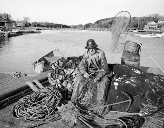 Fisherman Preparing for Trip, Cape Ann, Gloucester, Massachusetts, USA, Detroit Publishing Company, 1905  Copyright: xCircaxImagesx ghi-circa00645