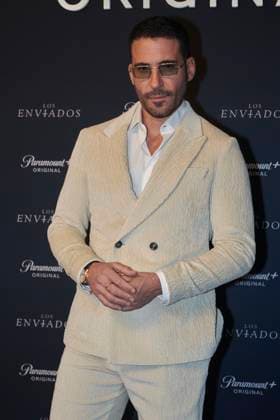 Los Enviados Tv Series Premiere December 5, 2023, Mexico City, Mexico: Miguel Angel Silvestre attends the blue carpet of ˜Los Enviados™ Tv Series premiere. at Teatro Helenico. on December 5, 2023 in Mexico City, Mexico. ( Photo by Jaime Nogales Eyepix Group) Copyright: xJaimexNogales xEyepixxGroupx JN_05122023_106709
