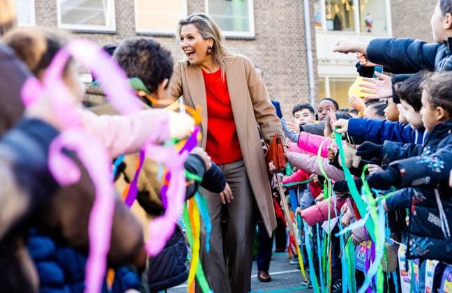 Entertainment Themen der Woche KW49 Entertainment Bilder des Tages ROTTERDAM - Queen Maxima during her visit to the Rotterdam primary school De Bavokring for the program More Art and Culture in School and Environment. The school involves professionals from education, cultural parties and childcare and provides a creative offering at and after school. ANP IRIS VAN DEN BROEK POOL netherlands out - belgium out  Copyright: xx x485598442x originalFilename: 485598442.jpg