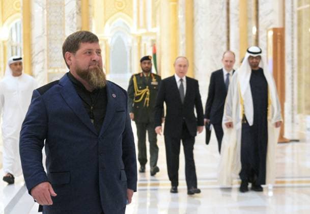 News Themen der Woche KW49 News Bilder des Tages UAE Russia 8575956 06.12.2023 Head of Russia s Chechen Republic Ramzan Kadyrov arrives for a welcoming ceremony before a meeting of Russian President Vladimir Putin and President of the United Arab Emirates Sheikh Mohamed bin Zayed Al Nahyan at Qasr Al Watan Palace in Abu Dhabi, United Arab Emirates. Aleksey Nikolskyi Sputnik Abu Dhabi United Arab Emirates  Copyright: xAlekseyxNikolskyix