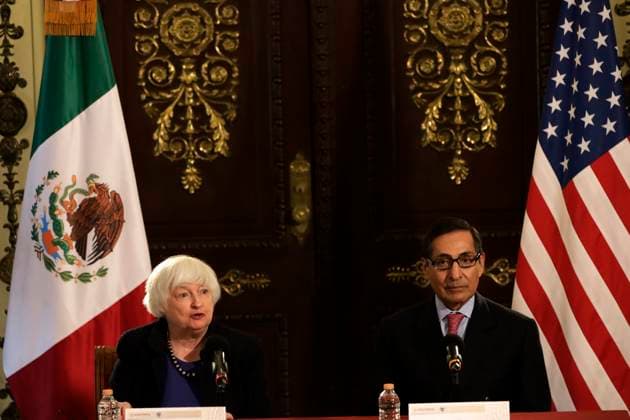 Janet Yellen, Secretary of the Treasury of the United States at a press conference Mexico December 7, 2023, Mexico City, Mexico: United States Secretary of the Treasury, Janet Yellen and Secretary of the Treasury and Public Credit, Rogelio Ramirez de la O at a joint press conference at the National Palace in Mexico City. on December 7, 2023 in Mexico City, Mexico (Photo by Luis Barron Eyepix Group). Copyright: xLuisxBarronx xEyepixxGroupx LB_20231207-_5