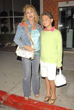 Audrey Landers and her son outside of Mr. Chow restaurant. 10247, BEVERLY HILLS, CALIFORNIA, Thursday June 8 2006. Audrey Landers waited with her son for her sister Judy Landers . After eating at Mr. Chow restaurant, Judy and her daughters Lindsay and Christy posed for photos. Photograph: Adrian Varnedoe Pacificcoastnews.com. UK OFFICE: +44 131 225 3333 3322 US OFFICE: 1 310 261 9676, Credit:Adrian Varnedoe Avalon USA  Copyright: xAdrianxVarnedoex xAvalonx 0520186401
