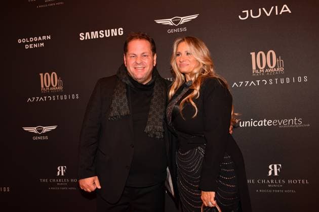 Mayk Azzato mit Ehefrau 100th Film Award Event The Charles Hotel München 09. Dezember 2023