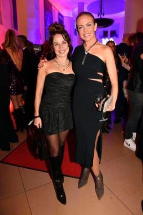 Darya Birnstiel und Carolin Henseler beim 100th Film Award Event im Charles Hotel. München, 09.12.2023
