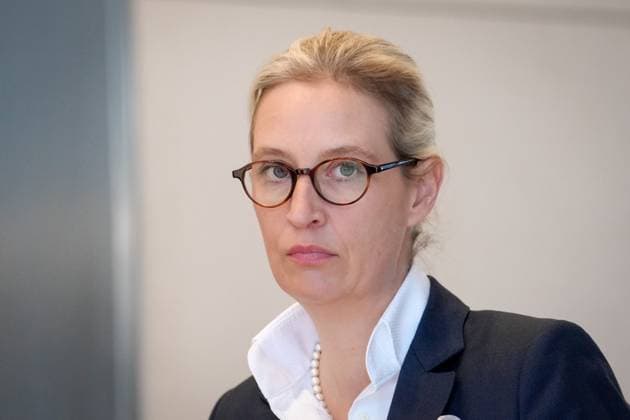 Statement der AfD Fraktion vor der Fraktionssitzung Aktuell, 12.12.2023, Berlin, Dr. Alice Weidel bei ihrem Statement im Vorfeld der Fraktionssitzung der AfD Bundestagsfraktion im Reichstagsgebaeude Berlin Berlin Deutschland *** Statement by the AfD parliamentary group ahead of the parliamentary group meeting Current, 12 12 2023, Berlin, Dr Alice Weidel during her statement ahead of the parliamentary group meeting of the AfD Bundestag parliamentary group in the Reichstag building Berlin Berlin Germany