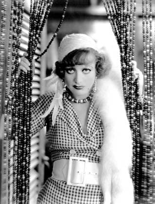 Joan Crawford, on-set of the Film, Rain Directed by Lewis Milestone, 1932  Copyright: xABxArchivex jtv003127