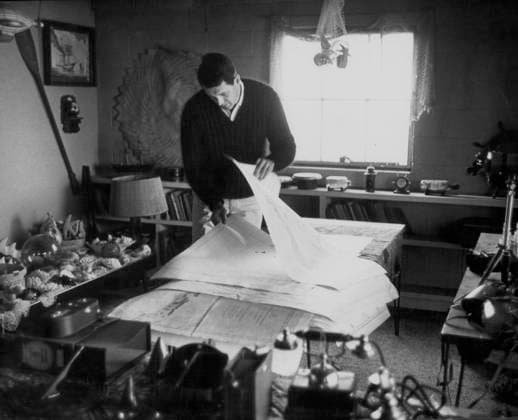 Rock Hudson at Home Actor Rock Hudson at the Marina Los Angeles, CA USA  Copyright: xLeoxFuchsx 1300 Rock Hudson sea maps