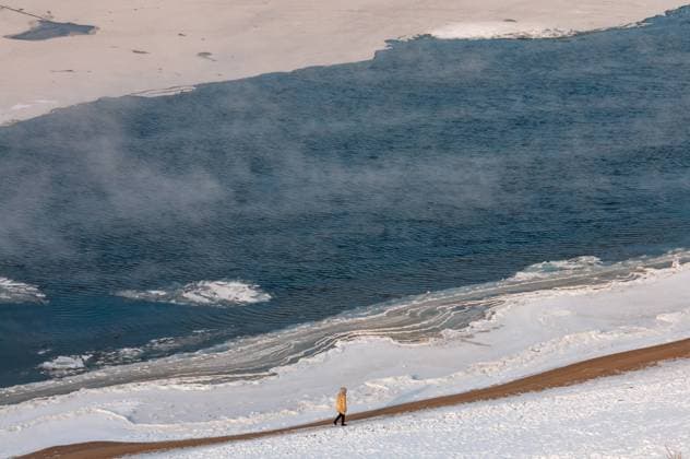 Frosts The freezing Volga River in severe frost Samara Samara region Russia Copyright: xSvetlanaxVozmilovax Vozmilova(1740)