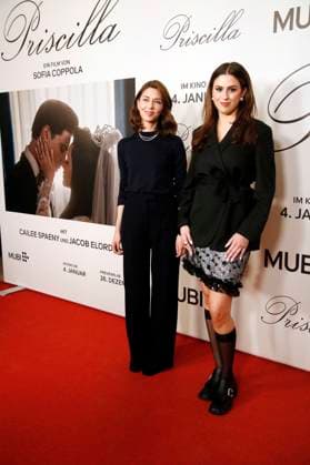 Entertainment Themen der Woche KW50 Sofia Coppola und Salwa Houmsi bei der Premiere des Kinofilms Priscilla im Delphi Filmpalast. Berlin, 13.12.2023 *** Sofia Coppola and Salwa Houmsi at the premiere of the movie Priscilla at Delphi Filmpalast Berlin, 13 12 2023 Foto:xA.xBuggex xFuturexImagex priscilla_3209