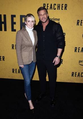 Entertainment Themen der Woche KW50 Los Angeles premiere of Reacher red carpet Featuring: Cat Ritchson and Alan Ritchson Where: Culver City, California, United States When: 13 Dec 2023 Credit: Robert Smith INSTARimages EDITORIAL USE ONLY. NOT FOR USE BY NEWSPAPERS BASED IN THE UK. Copyright: xRobertxSmithx 53302378