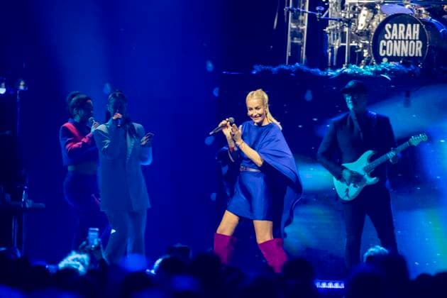 Bilder des Jahres 2023, Entertainment 12 Dezember Entertainment Themen der Woche KW50 Sarah Connor, not so silent night, Olympiaahlle Muenchen. 13.12.2023 *** Sarah Connor, not so silent night, Olympiaahlle Muenchen 13 12 2023