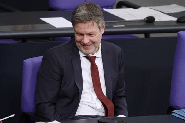 Berlin, Deutschland, 14.12.2023: Sitzungswoche im Deutschen Bundestag, 144. Sitzung: Bundeswirtschaftsminister Robert Habeck, Grüne *** Berlin, Germany, 14 12 2023 Sitting of the German Bundestag, 144th sitting Federal Minister for Economic Affairs Robert Habeck, Greens Copyright: xdtsxNachrichtenagenturx dts_28178