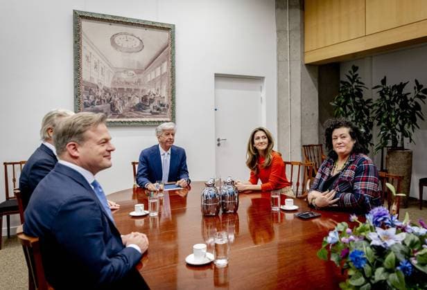 News Themen der Woche KW50 News Bilder des Tages THE HAGUE - Dilan YesilgÅ¡z (VVD), Pieter Omtzigt (NSC), Geert Wilders (PVV) and Caroline van der Plas (BBB) during a conversation with informant Ronald Plasterk. Plasterk has invited the party leaders of the PVV, VVD, NSC AND BBB for an interview. ANP REMKO DE WAAL netherlands out - belgium out  Copyright: xx x486294782x originalFilename: 486294782.jpg