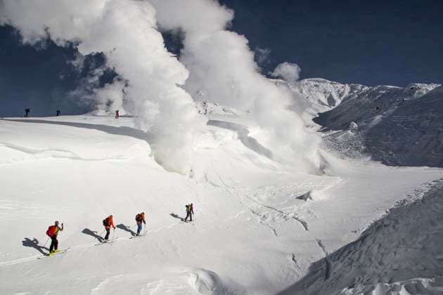 High angle view of group of active male climbers hiking on snow covered mountain slope while enjoying vacation together in Japan Model Released JuanAizpuru_ID16689_509612_058 Copyright: xJuanxAizpurux
