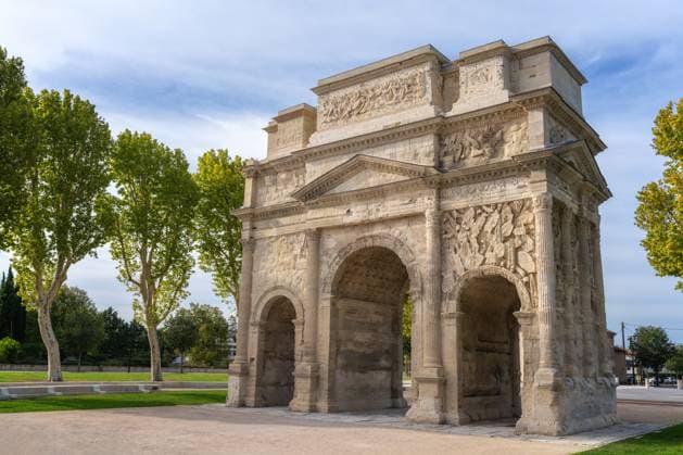 Arc de Triomphe d Orange, ancient arc of Orange, UNESCO World Heritage Site, Orange, Provence, France, Europe Copyright: KarenxDeakin 1216-723