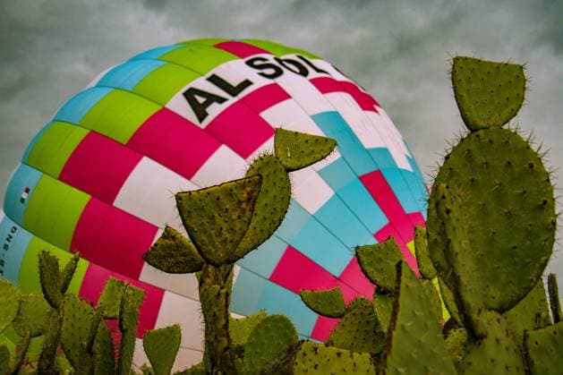 December 16, 2023, Mexico City, Teotihuacan, Mexico: The largest balloon on the entire continent was launched at dawn at the emblematic Archaeological center of the Pyramids of TeotihuacoÂ¡n, in Mexico. TeotihuacoÂ¡n, also known as the land of the Gods, was the landscape to observe from the spectacular flight of one of the largest hot air balloons on the continent..The Mexican company Al Sol Globos started with this gigantic model, the N-500 balloon that will be part of its fleet. Mexico City Mexico - ZUMAn296 20231216_zip_n296_003 Copyright: xJorgexNunezx