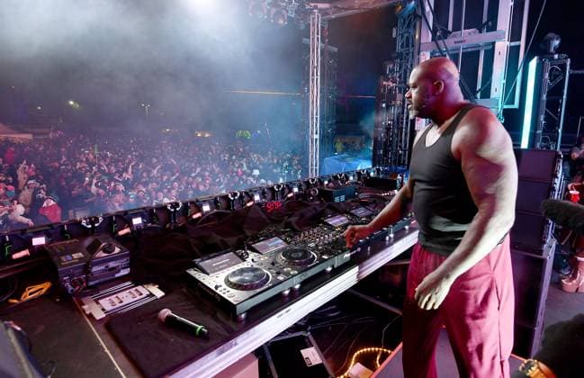 December 16, 2023, Olympic Valley, CA, USA: DJ Diesel - Shaquille O Neal performs during Day 2 of the 2023 Tahoe Live Music Festival at Palisades Tahoe on December 16, 2023 in Olympic Valley, CA. Olympic Valley USA - ZUMAs181 20231216_zea_s181_009 Copyright: ximageSPACEx