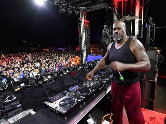 December 16, 2023, Olympic Valley, CA, USA: DJ Diesel - Shaquille O Neal performs during Day 2 of the 2023 Tahoe Live Music Festival at Palisades Tahoe on December 16, 2023 in Olympic Valley, CA. Olympic Valley USA - ZUMAs181 20231216_zea_s181_014 Copyright: ximageSPACEx