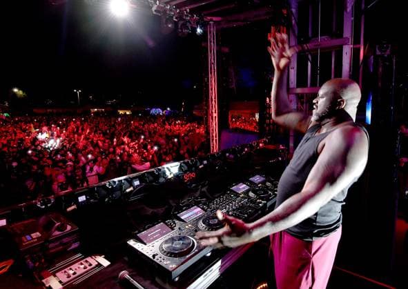 December 16, 2023, Olympic Valley, CA, USA: DJ Diesel - Shaquille O Neal performs during Day 2 of the 2023 Tahoe Live Music Festival at Palisades Tahoe on December 16, 2023 in Olympic Valley, CA. Olympic Valley USA - ZUMAs181 20231216_zea_s181_020 Copyright: ximageSPACEx