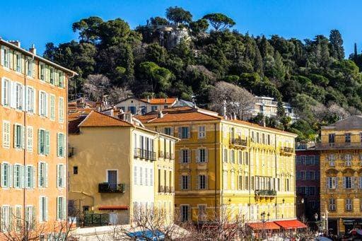 A view of the flea market of Cours Saleya in Nice, Southern France 342677 RECORD DATE NOT STATED